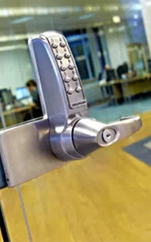 Lock And Locksmith In Long Beach Long Beach, CA 562-567-6815 Lock And Locksmith In Long Beach Long Beach, CA 562-567-6815 - com-02